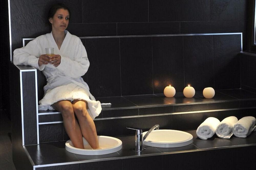Hotel Restaurant Pessets & Spa Sort Bagian luar foto