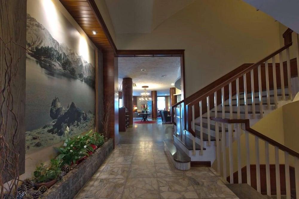 Hotel Restaurant Pessets & Spa Sort Bagian luar foto